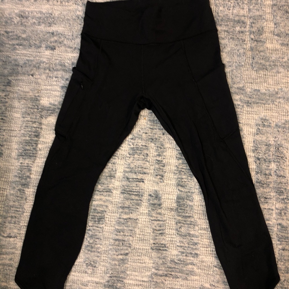 ATHLETA cropped leggings